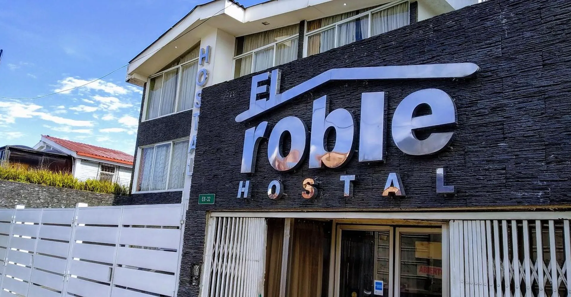 Guest house Hostal El Roble Quito